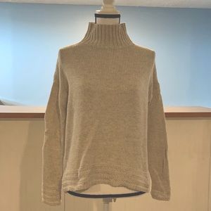 Old Navy Turtle Neck Sweater XS